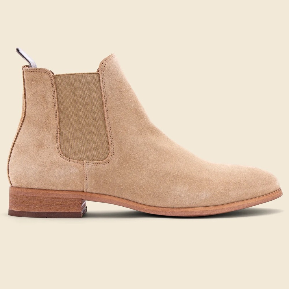 Steve Madden Tan Suede Chelsea Booties